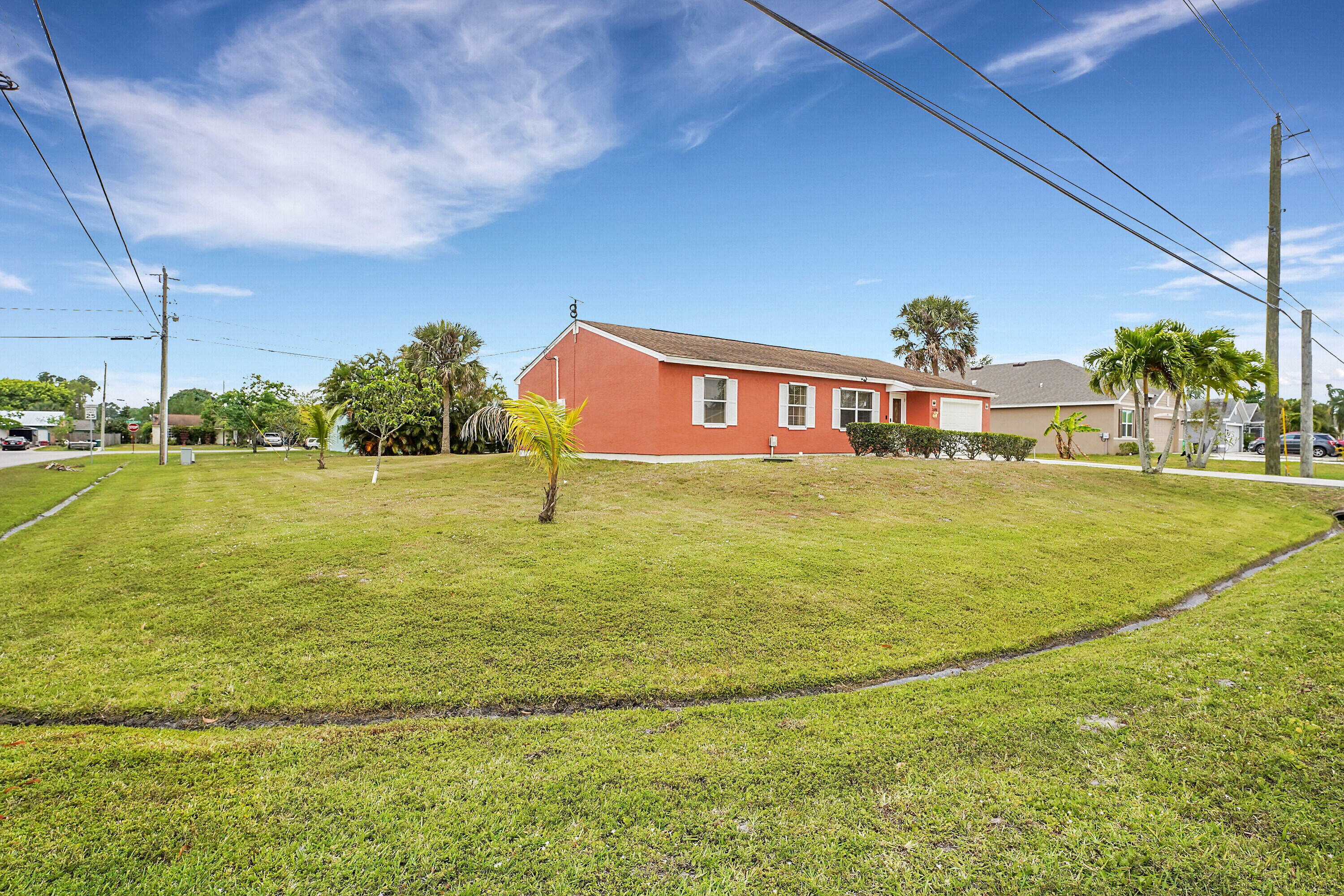 Property Photo:  2698 SE Melaleuca Boulevard  FL 34952 