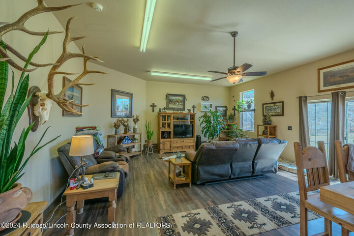 28218 U.s. Highway 70 Highway  San Patricio NM 88348 photo