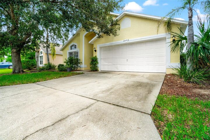 Property Photo:  3058 Barbados Lane  FL 33844 