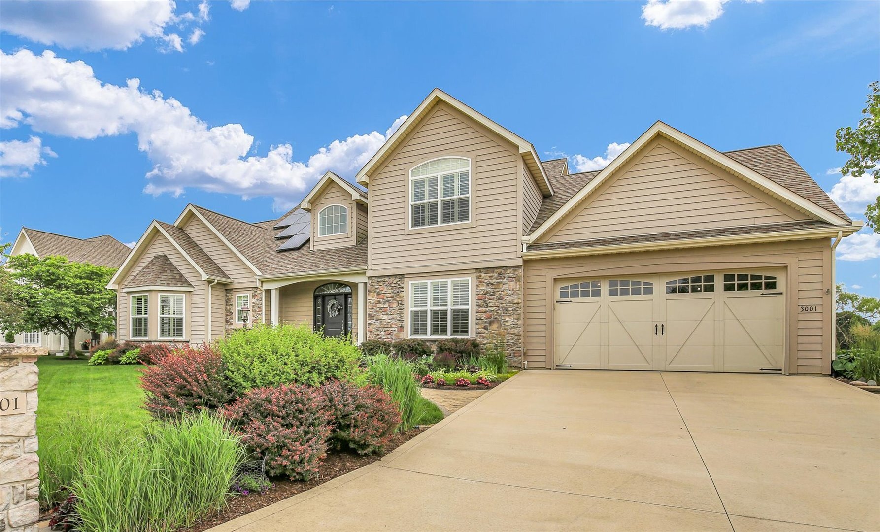 Property Photo: 3001 E Stone Creek Boulevard IL 61802