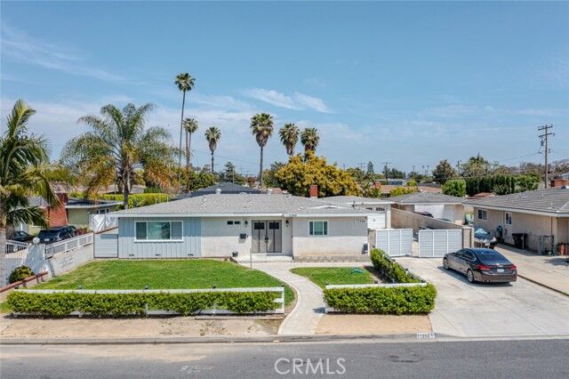 11392 Barclay Drive  Garden Grove CA 92841 photo