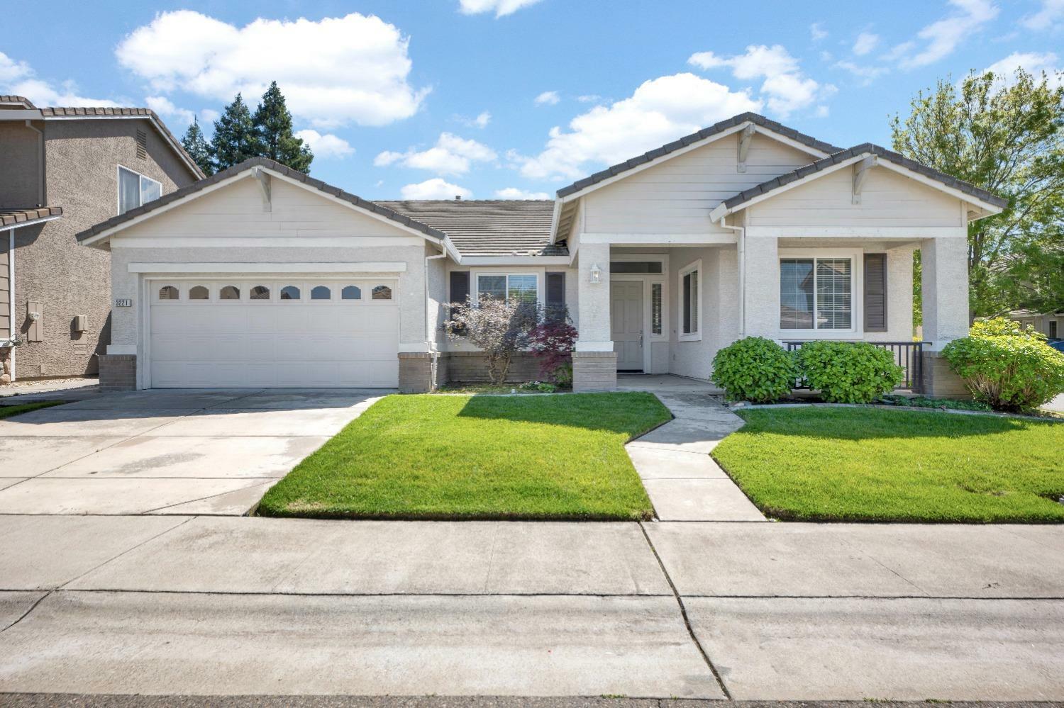 Property Photo:  3221 Sweet Maple Way  CA 95833 