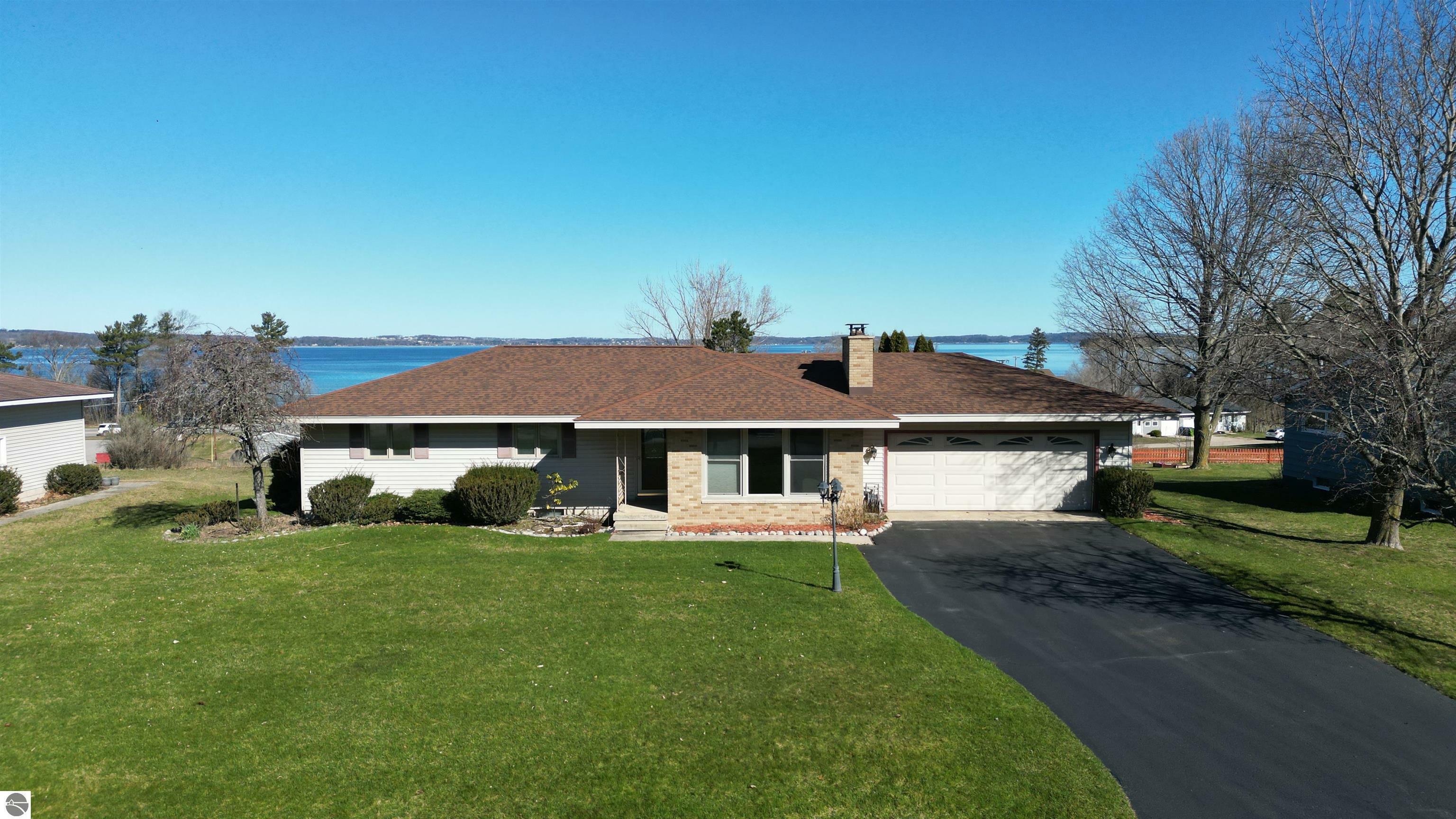 Property Photo:  3435 Scenic Hills Drive  MI 49690 