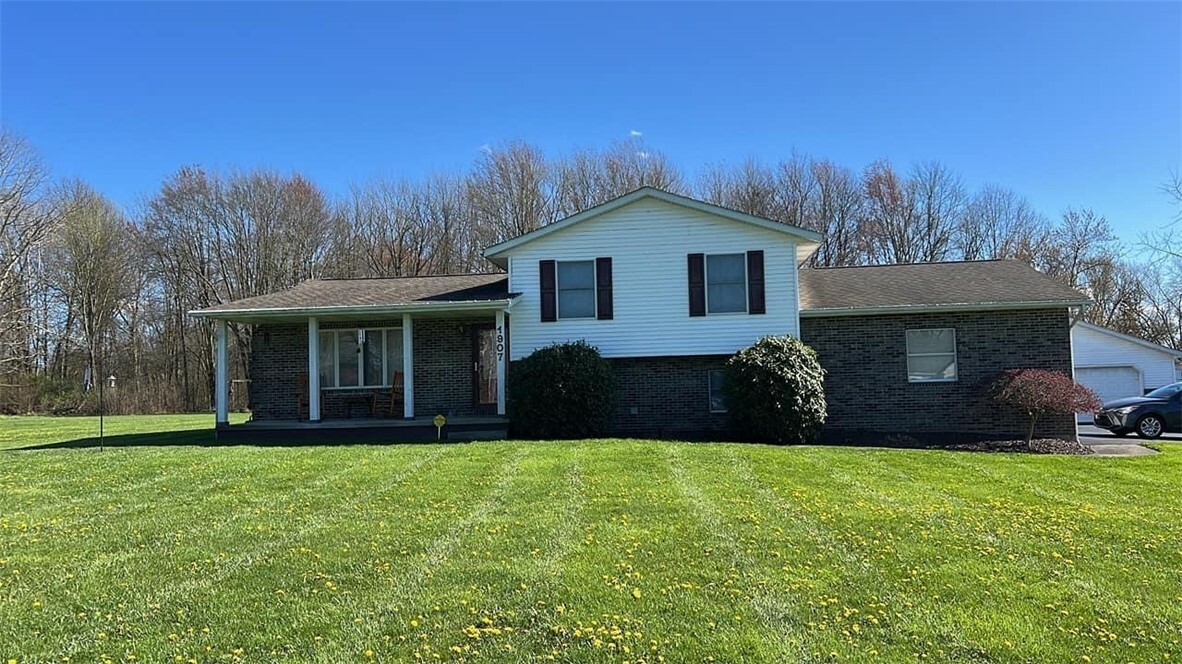 Property Photo: 1907 W W. Washington St. PA 16101