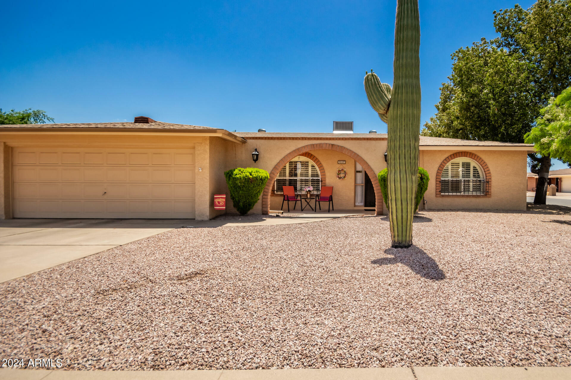 Property Photo:  5047 E Emerald Avenue  AZ 85206 