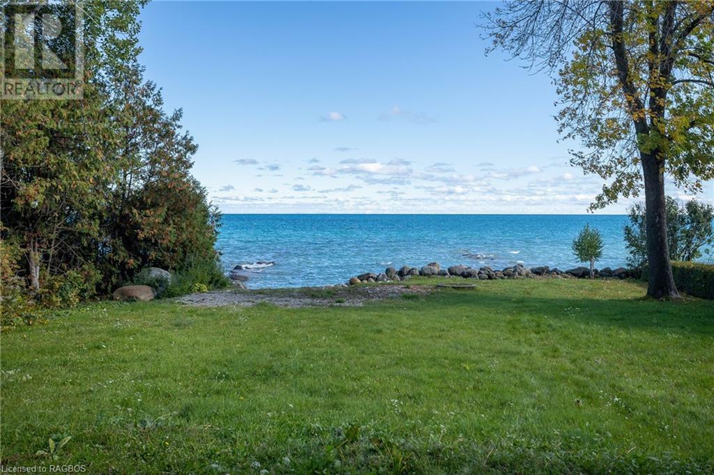 223 Lakeshore Road South  Meaford ON N4L 0A7 photo