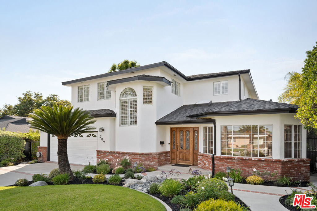 Property Photo: 709 Rim Road CA 91107