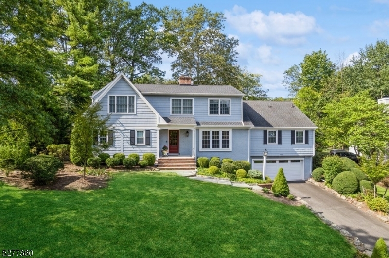 Property Photo: 309 Roanoke Rd NJ 07090