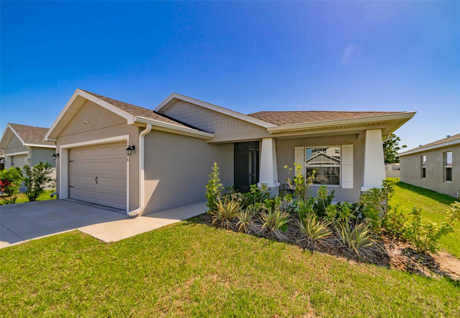 Property Photo: 12006 Stone Pine Street FL 33569