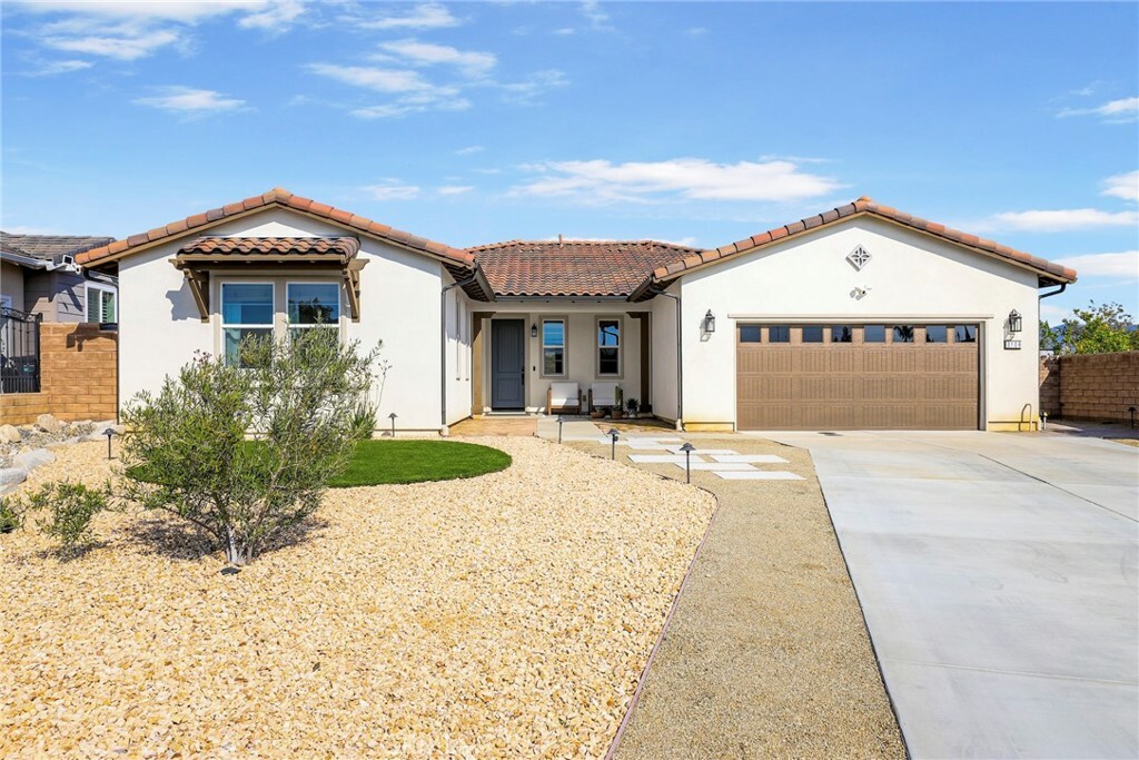 Property Photo:  3108 Mineral Wells Court  CA 93063 