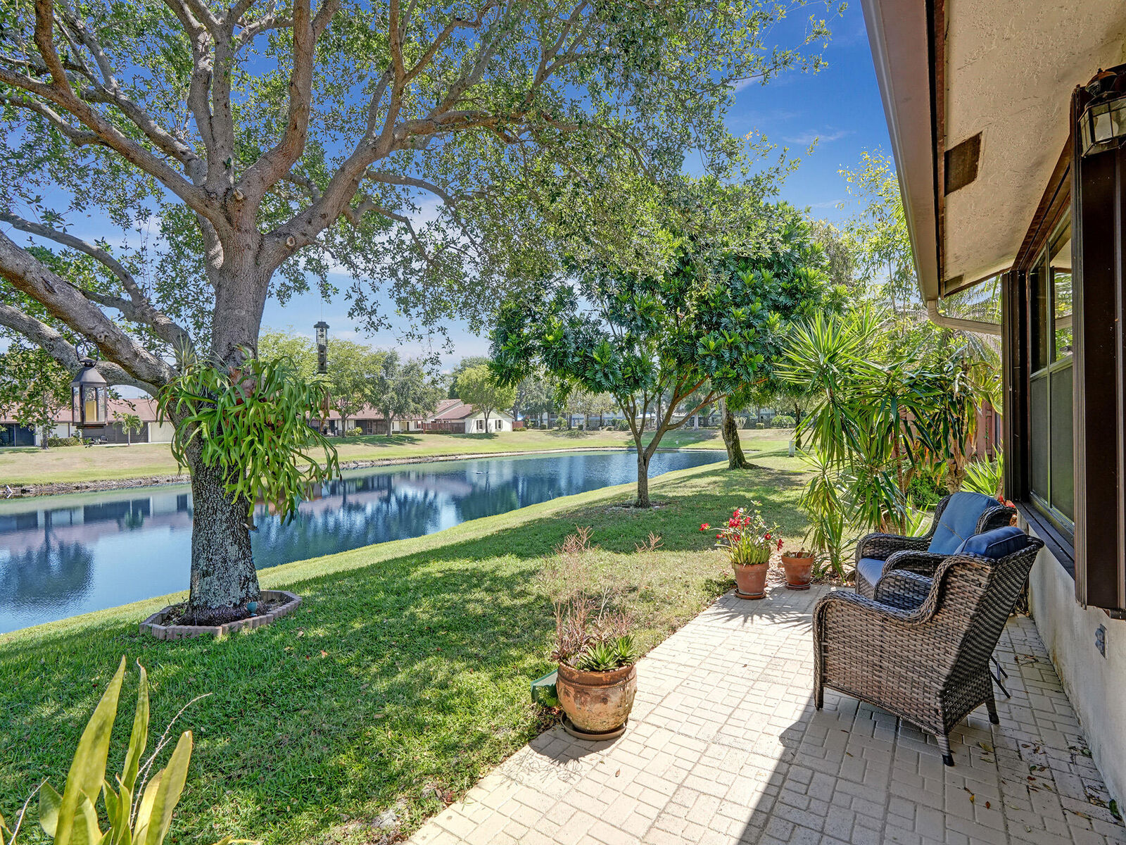 Property Photo: 3809 Lace Vine Lane FL 33436