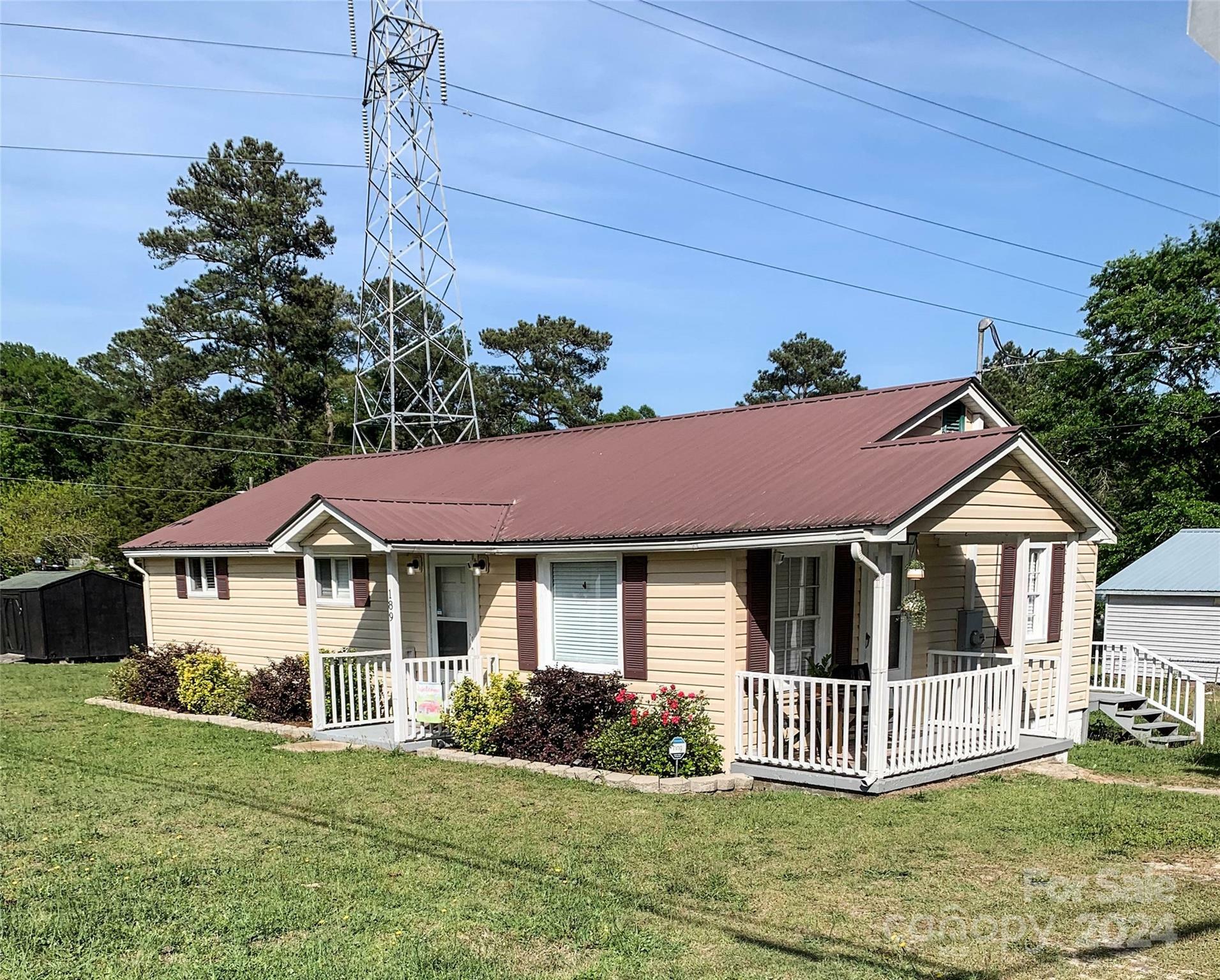 Property Photo: 189 Broadway Street NC 28379
