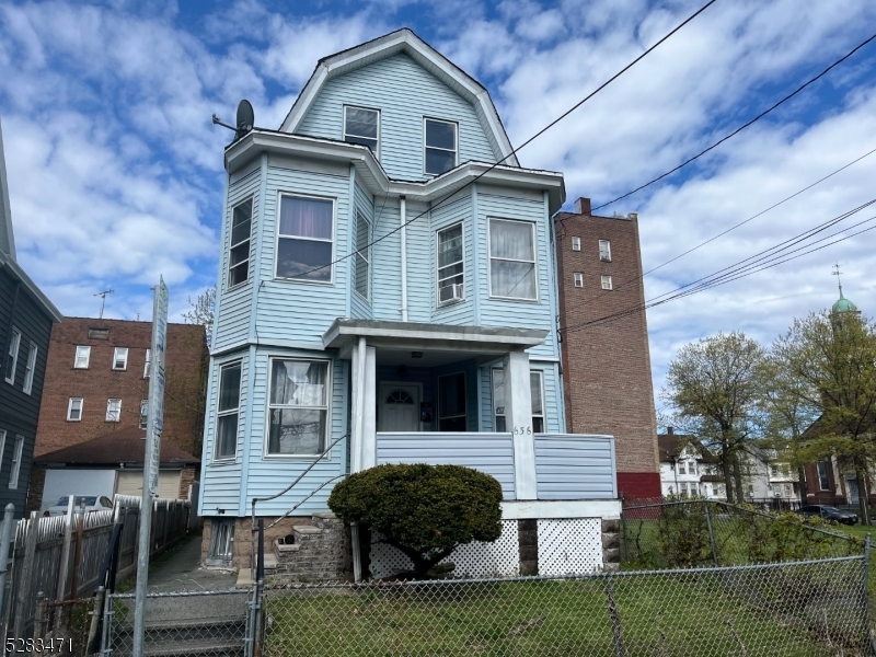 Property Photo: 656 E 24th St NJ 07504