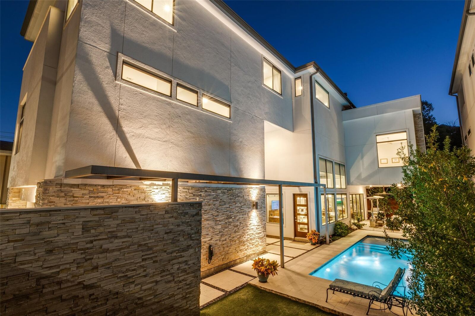 Property Photo:  1810 Park Street  TX 77019 