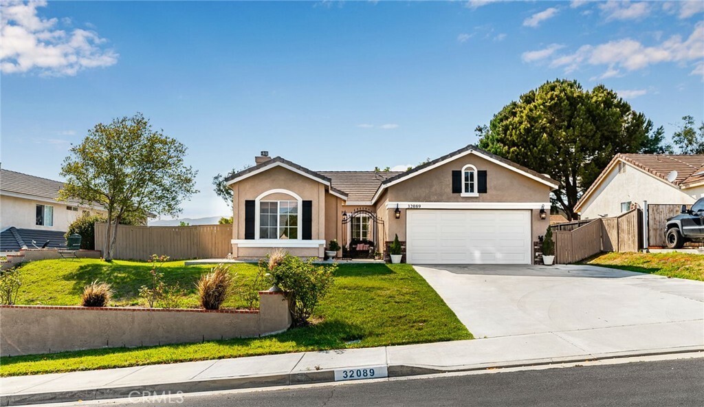 Property Photo:  32089 Villa Del Sol  CA 92595 