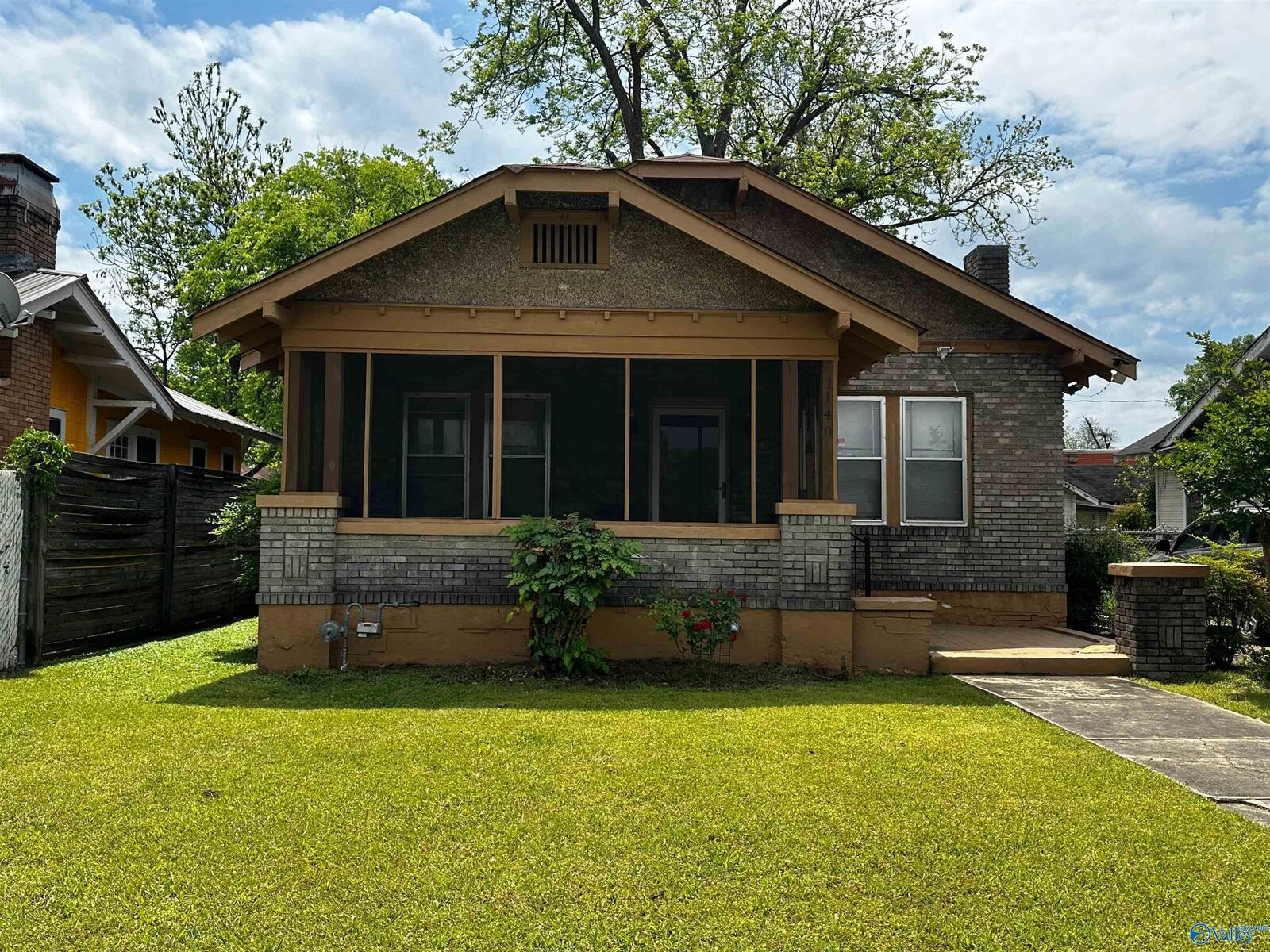 Property Photo:  1140 7th Avenue  AL 35901 