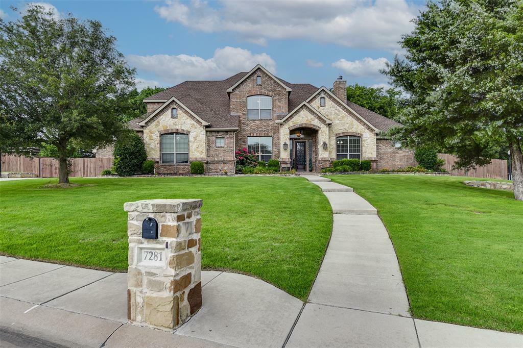 7281 Misty Glen Lane  Midlothian TX 76065 photo