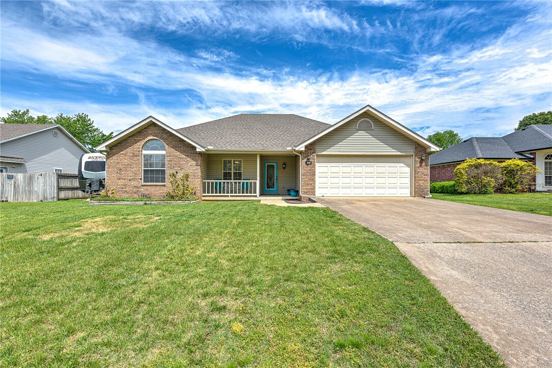 Property Photo:  110 Cypress Street  AR 72719 