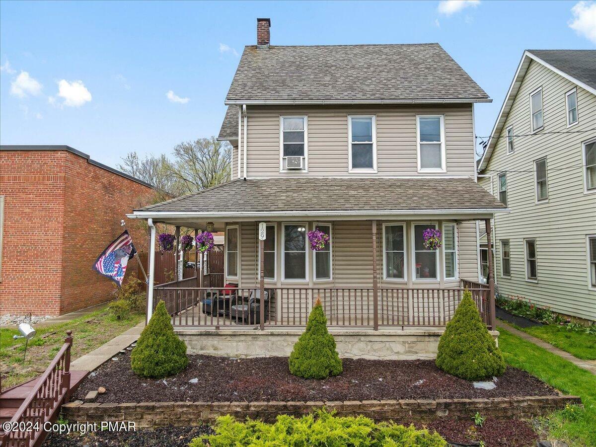 Property Photo:  129 N Whitfield Street  PA 18064 