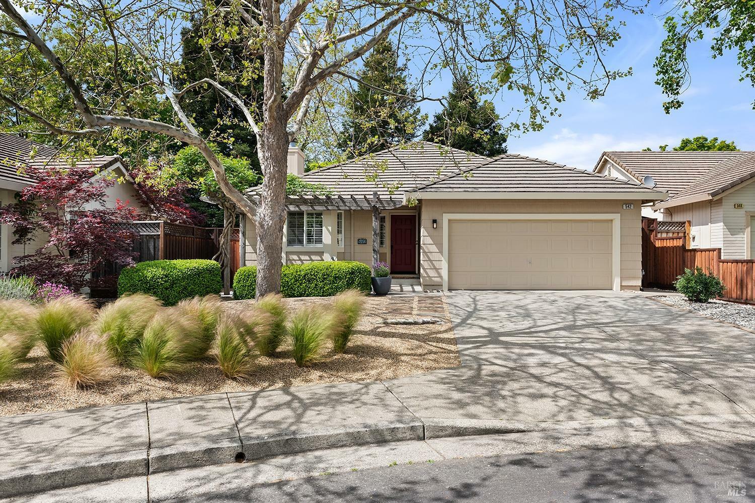 Property Photo:  542 Cockspur Court  CA 95492 