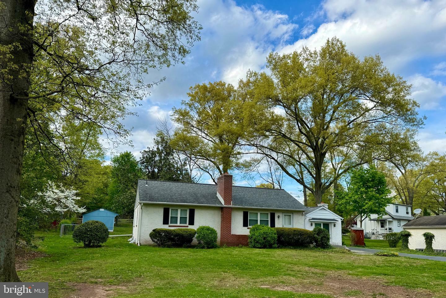 Property Photo:  511 Park Road  PA 19475 