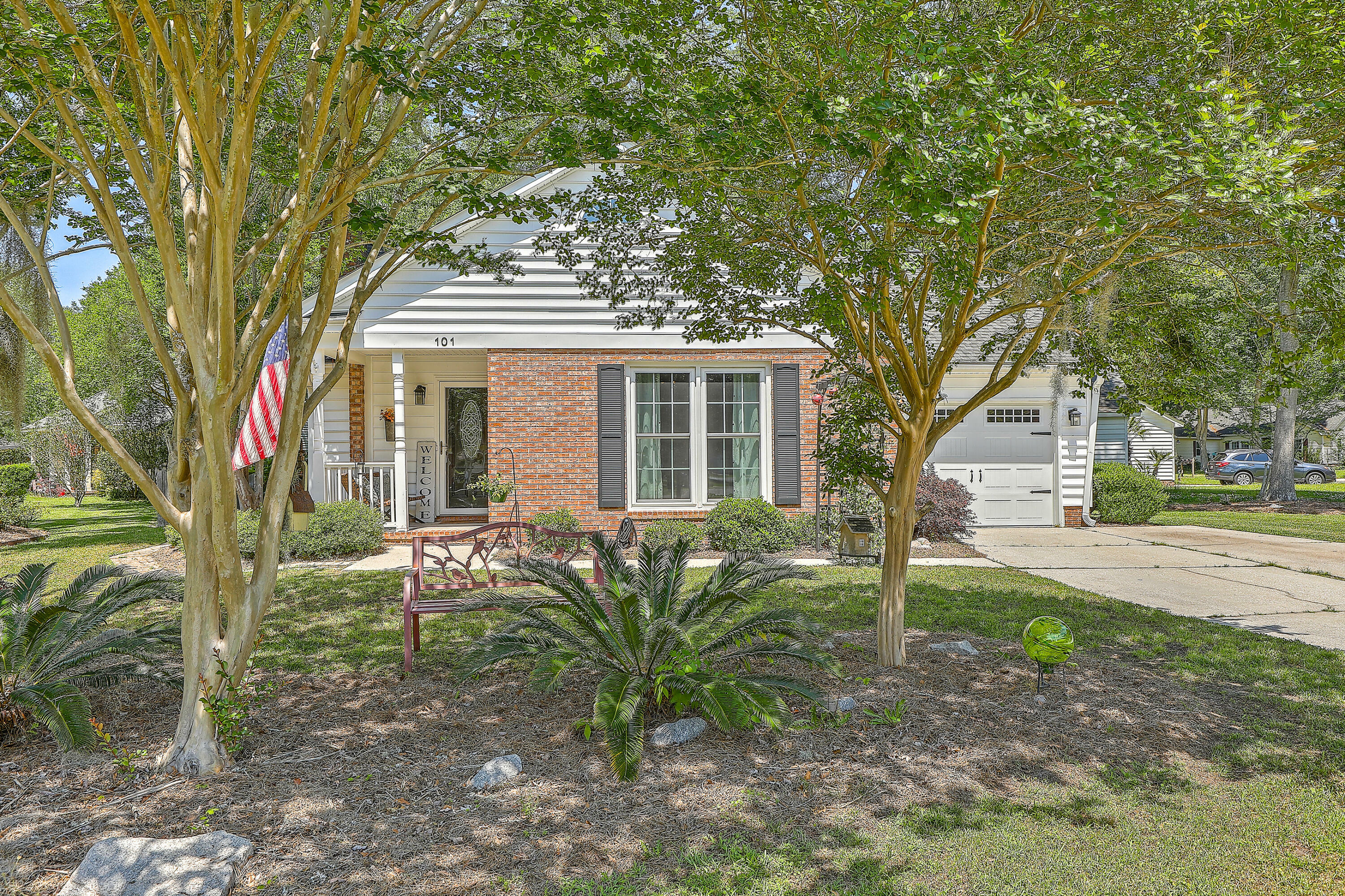 Property Photo:  101 New Spring Court  SC 29485 