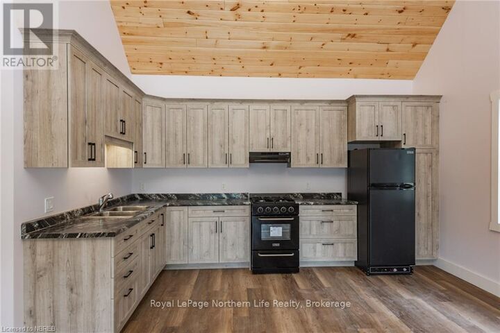 Property Photo: 1255 Snake Creek Road ON P0H 1V0