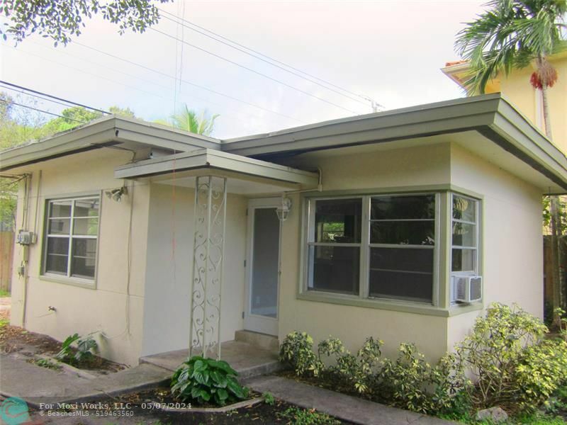 Property Photo:  1217 SW 4th Ave Gh  FL 33315 