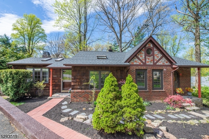 Property Photo: 44 Thurmont Rd NJ 07834