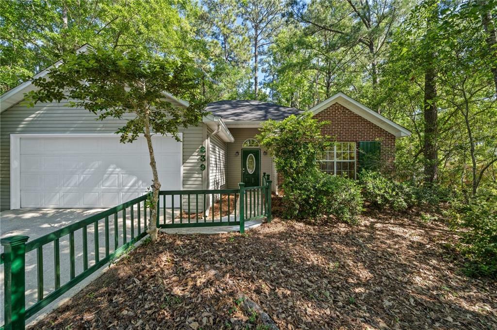 Property Photo:  239 Montclair Loop  AL 36526 