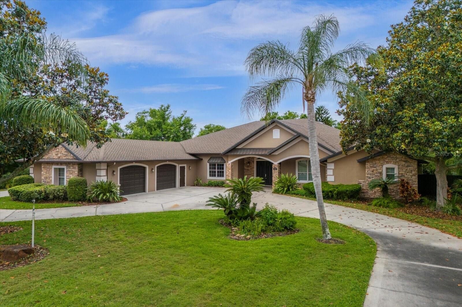 Property Photo:  4978 Washington Avenue  FL 32819