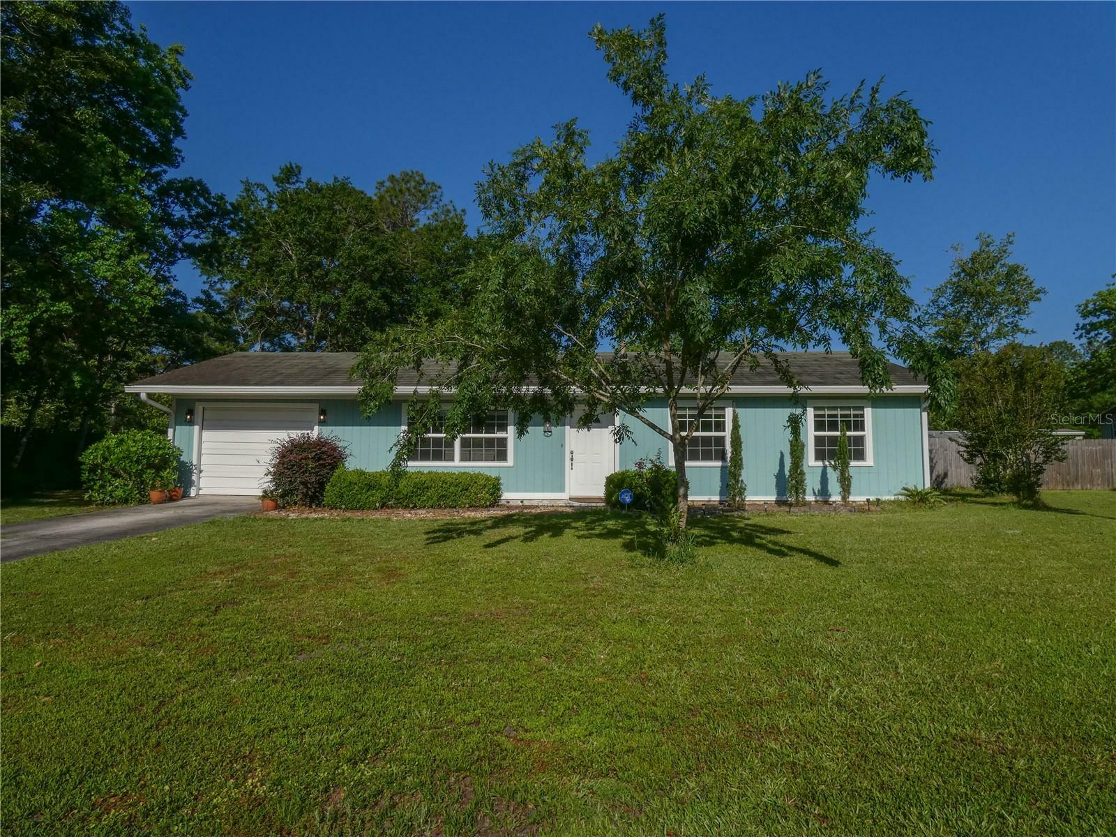 Property Photo: 6406 NW 27th Street FL 32653