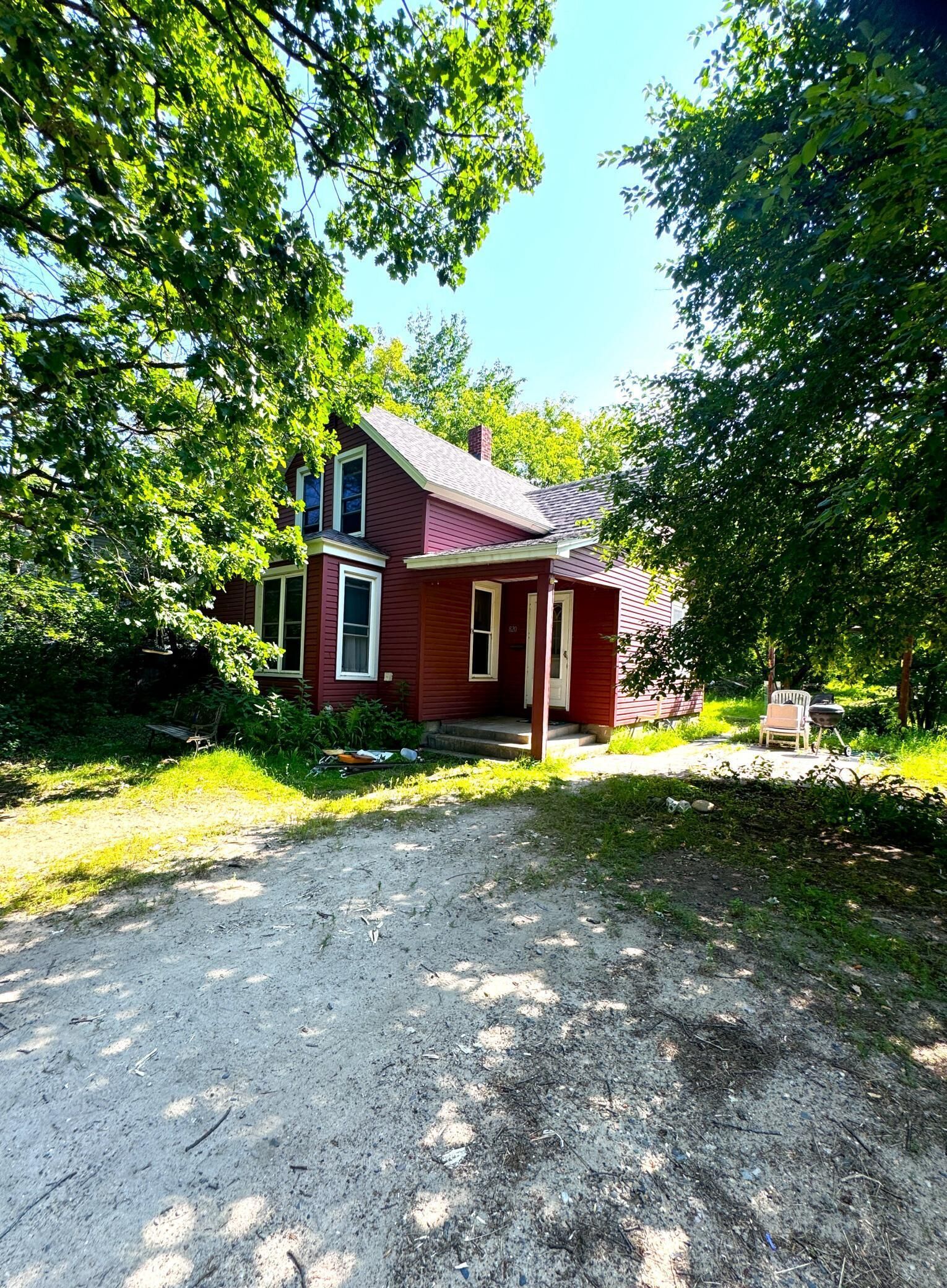 Property Photo: 820 Mississippi Avenue NW MN 56601
