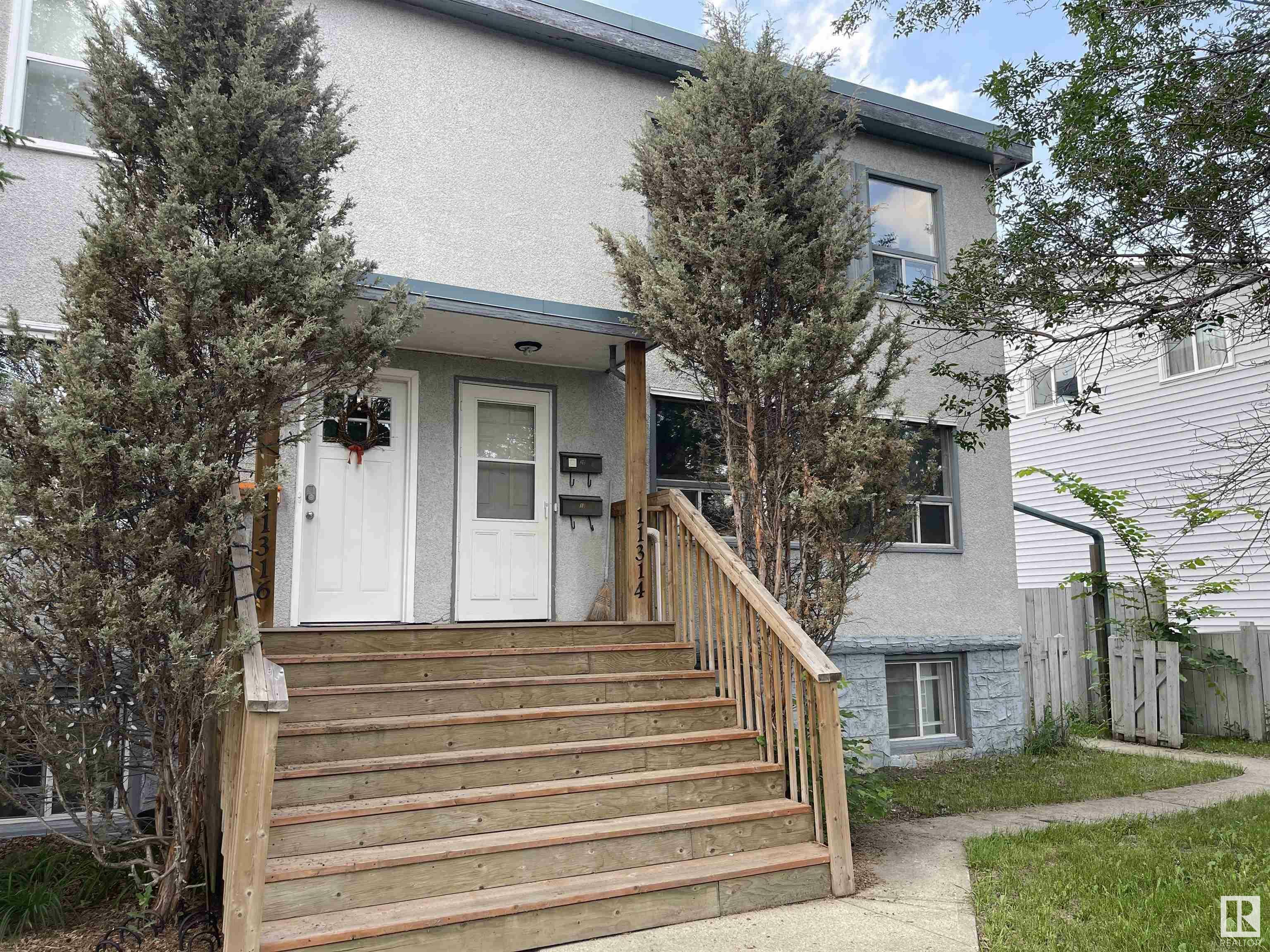 Property Photo:  11314 109A Avenue NW  AB T5H 1G8 