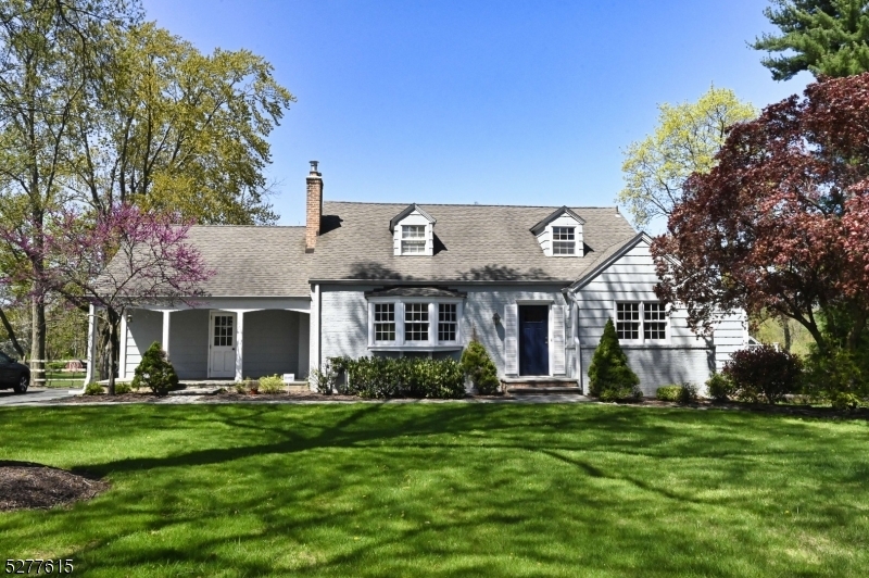 Property Photo:  1524 Valley Rd  NJ 07946 