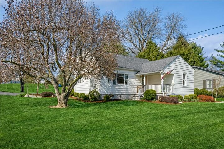 27 Scanlon Avenue  Florida NY 10921 photo