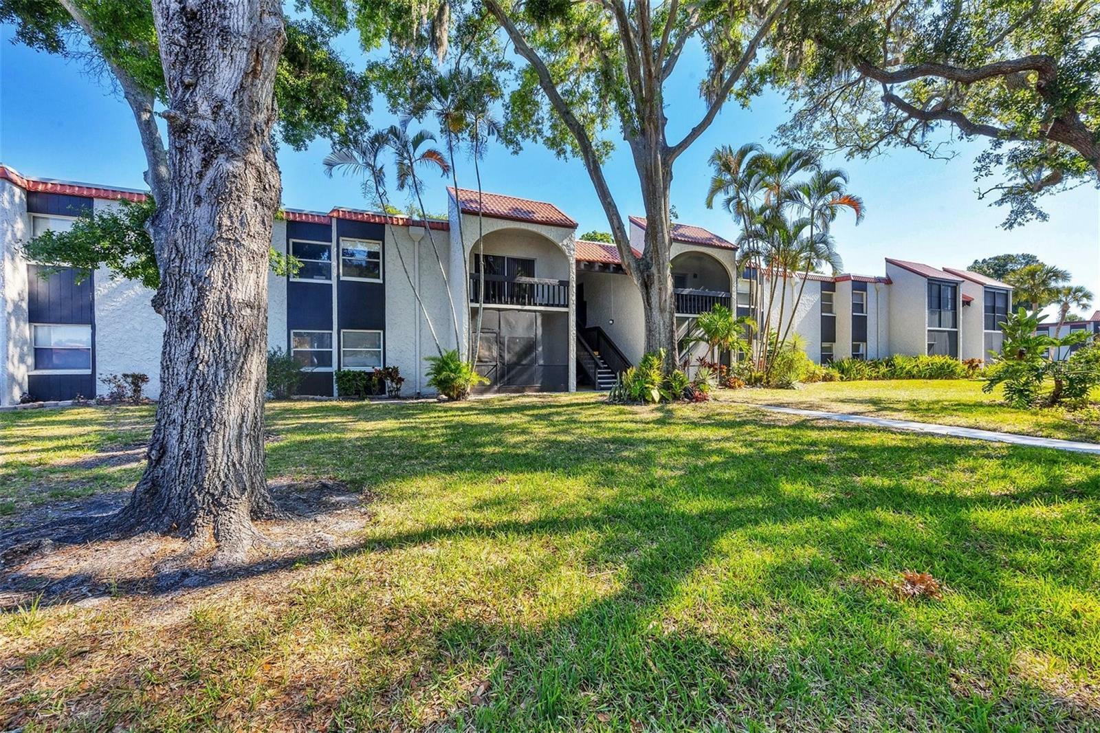 Property Photo:  3257 Beneva Road 3257-101 B  FL 34232 