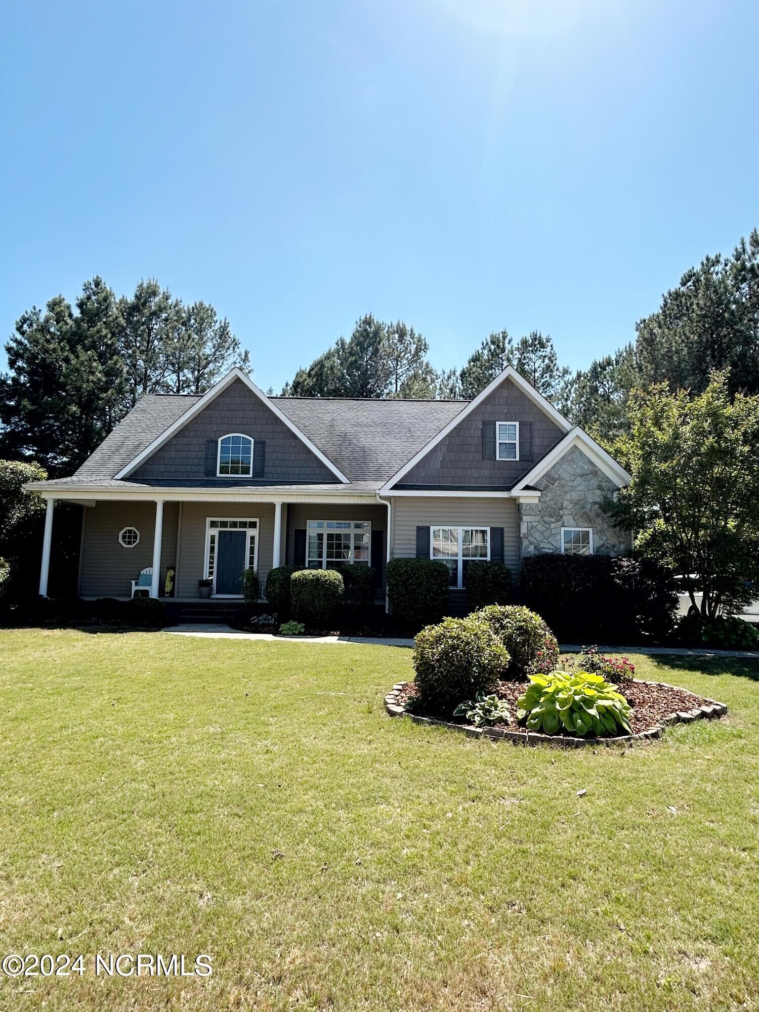 Property Photo:  103 Walkabout Drive  NC 28315 