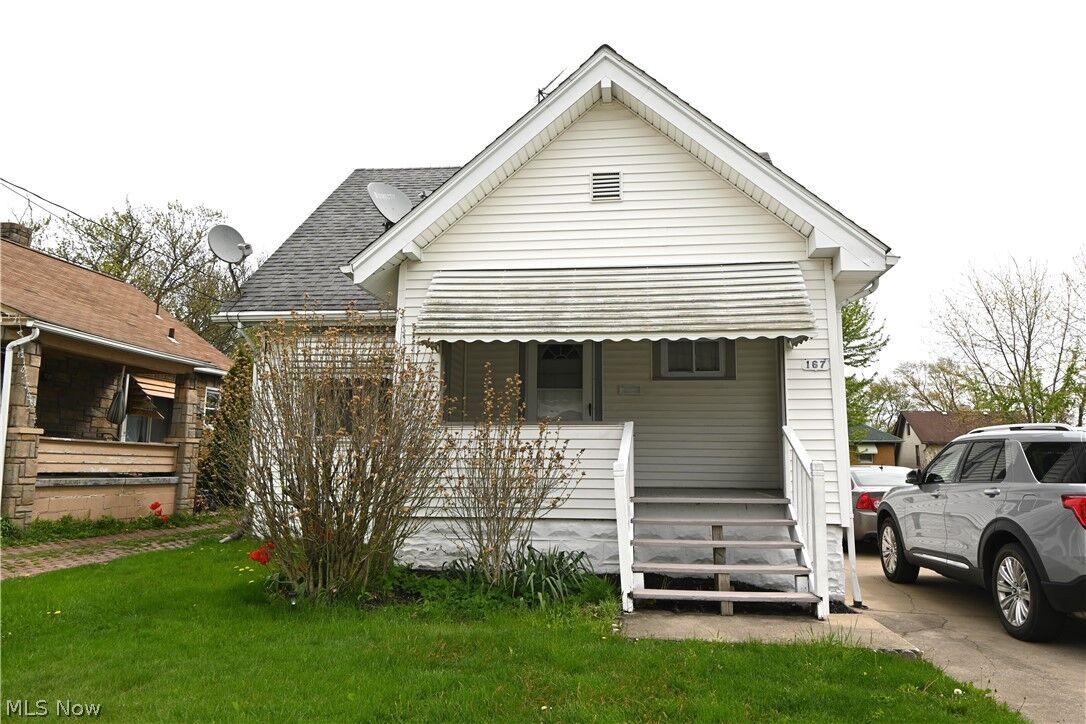 Property Photo:  167 N Hazelwood Avenue  OH 44509 