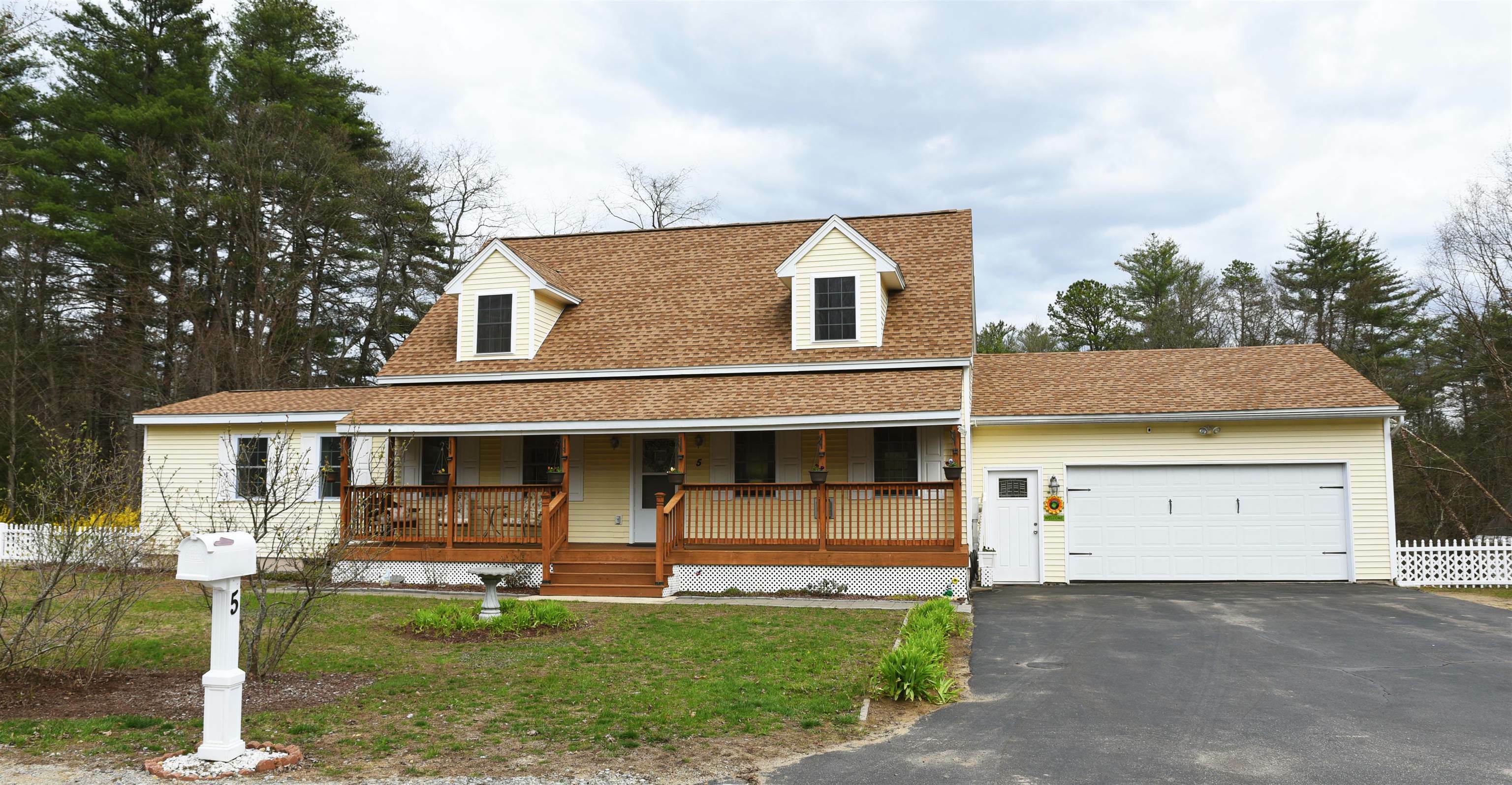 Property Photo:  5 Pasture Drive  NH 03235 