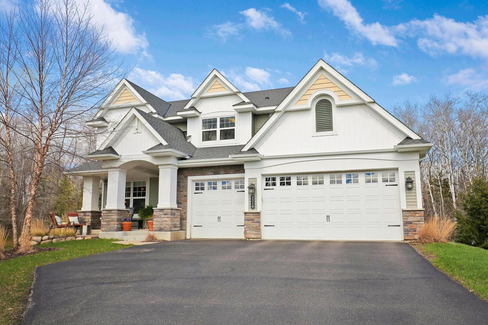 Property Photo:  3310 Macey Place  MN 55082 