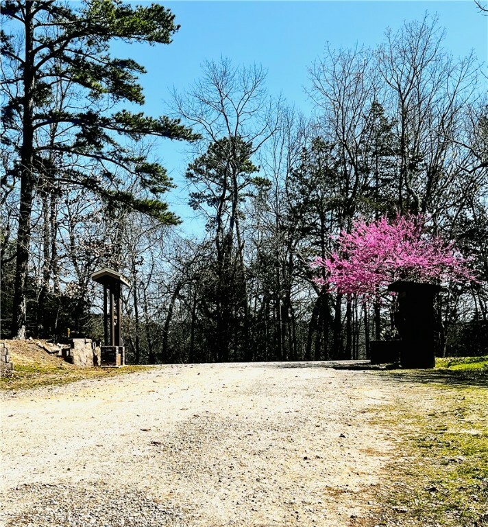 Property Photo:  8 Corley Loop  AR 72632 