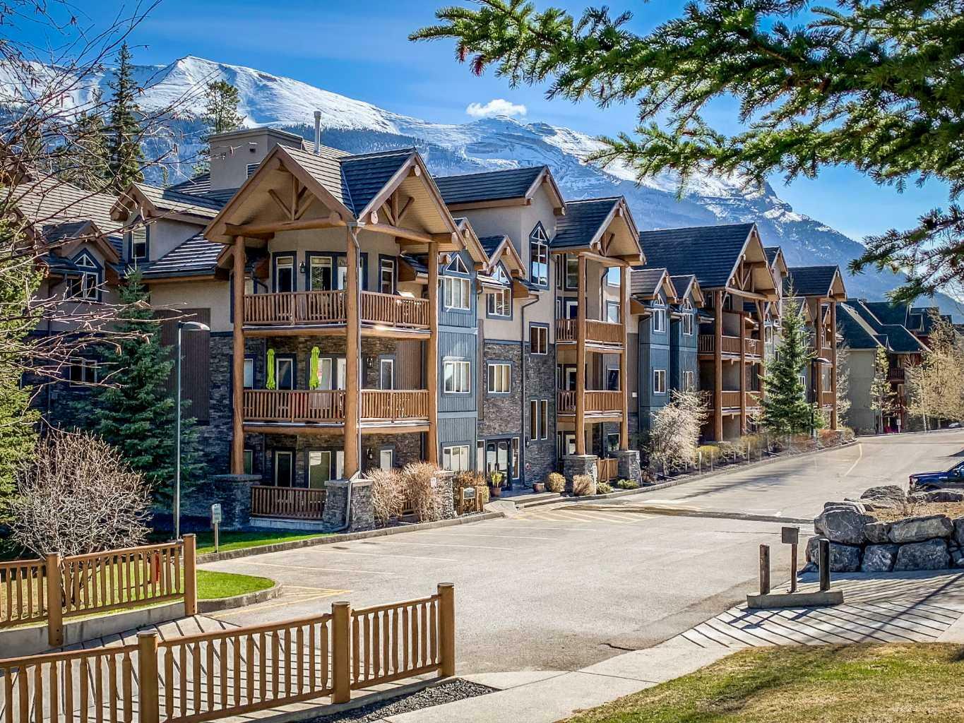 319, 175 Crossbow Place 319  Canmore AB T1W 3H7 photo