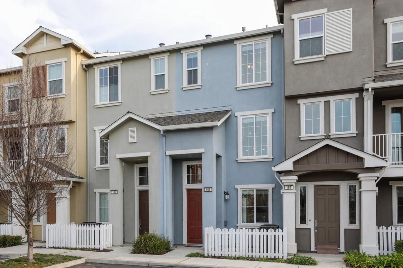 Property Photo:  183 Darya Court  CA 94043 