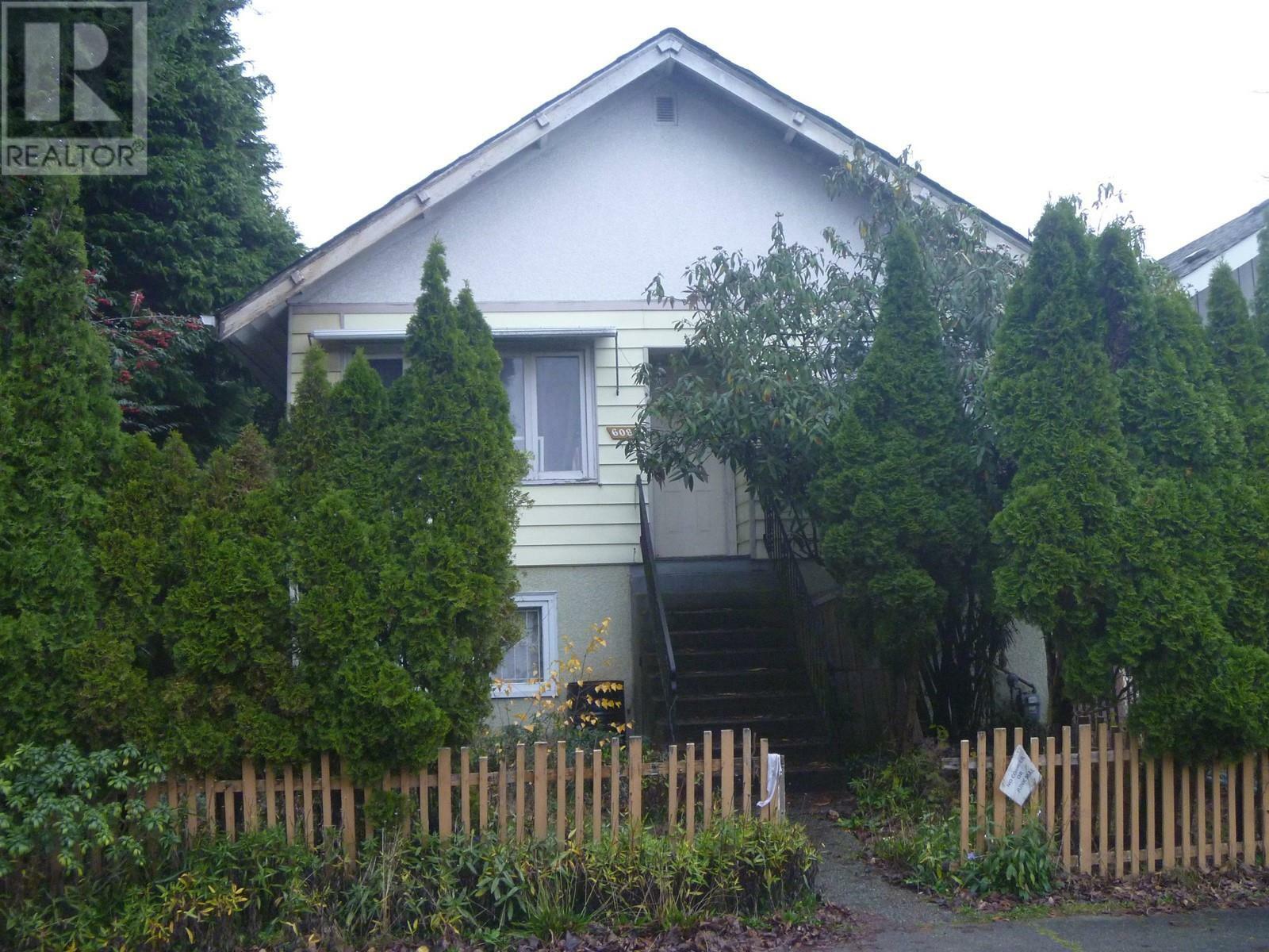 Property Photo:  6084 Chester Street  BC V5W 3B9 