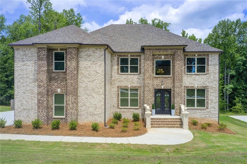 Property Photo:  95 River Watch Drive  GA 30014 