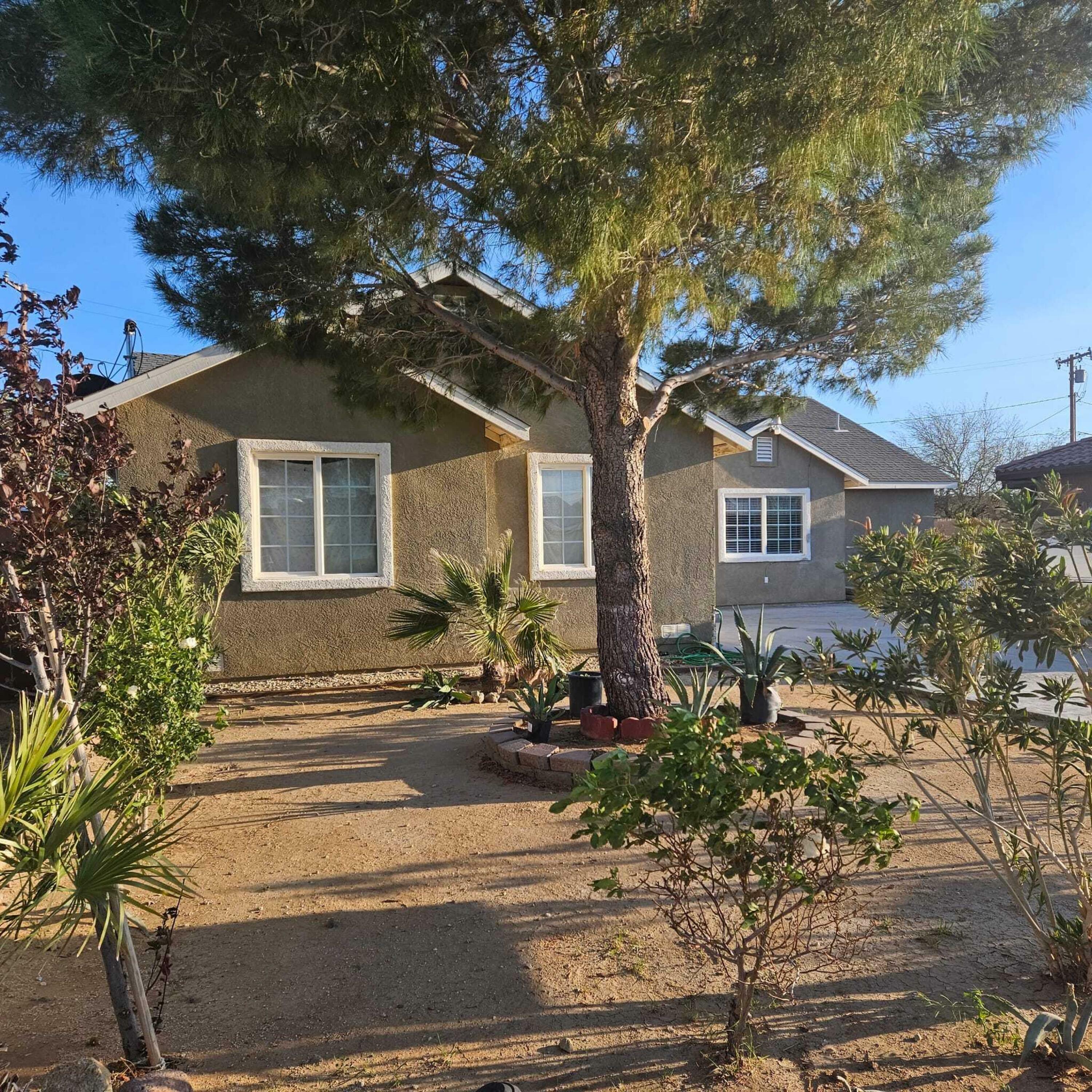 Property Photo:  8948 Manzanita Avenue  CA 93505 