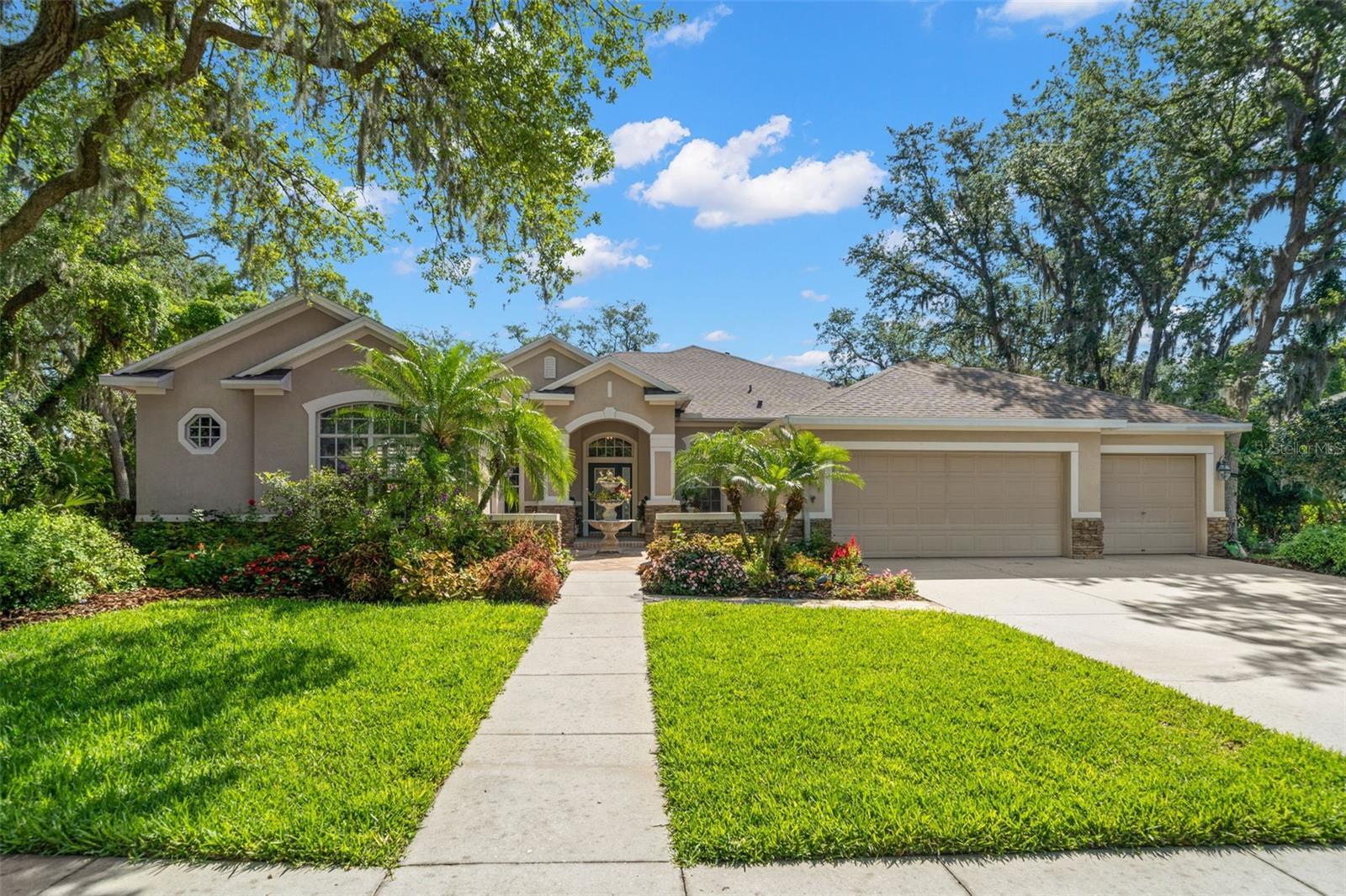 Property Photo: 15921 Sorawater Drive FL 33547