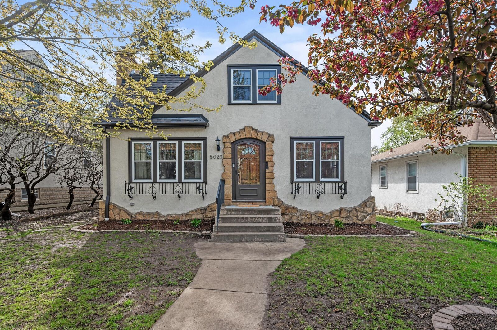 Property Photo: 5020 28th Avenue S MN 55417