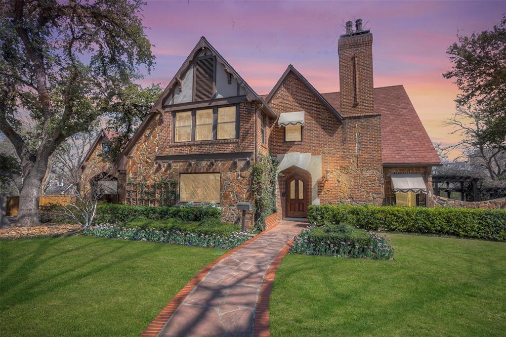 2805 Alton Road  Fort Worth TX 76109 photo